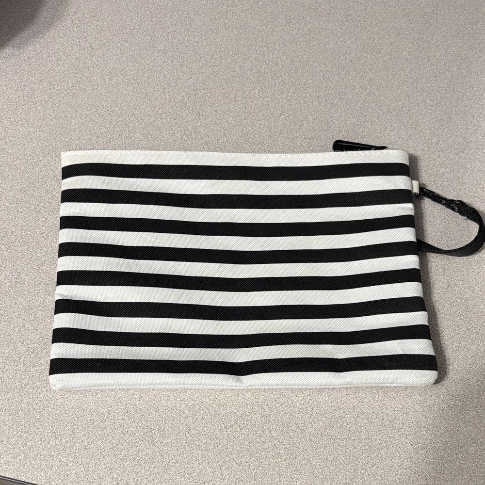 Latam business class amenity bag - C32